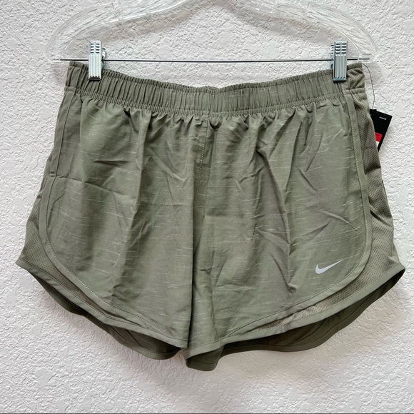 Nike Pants - ✨Sold✨Nike • Tempo Women’s Running Shorts